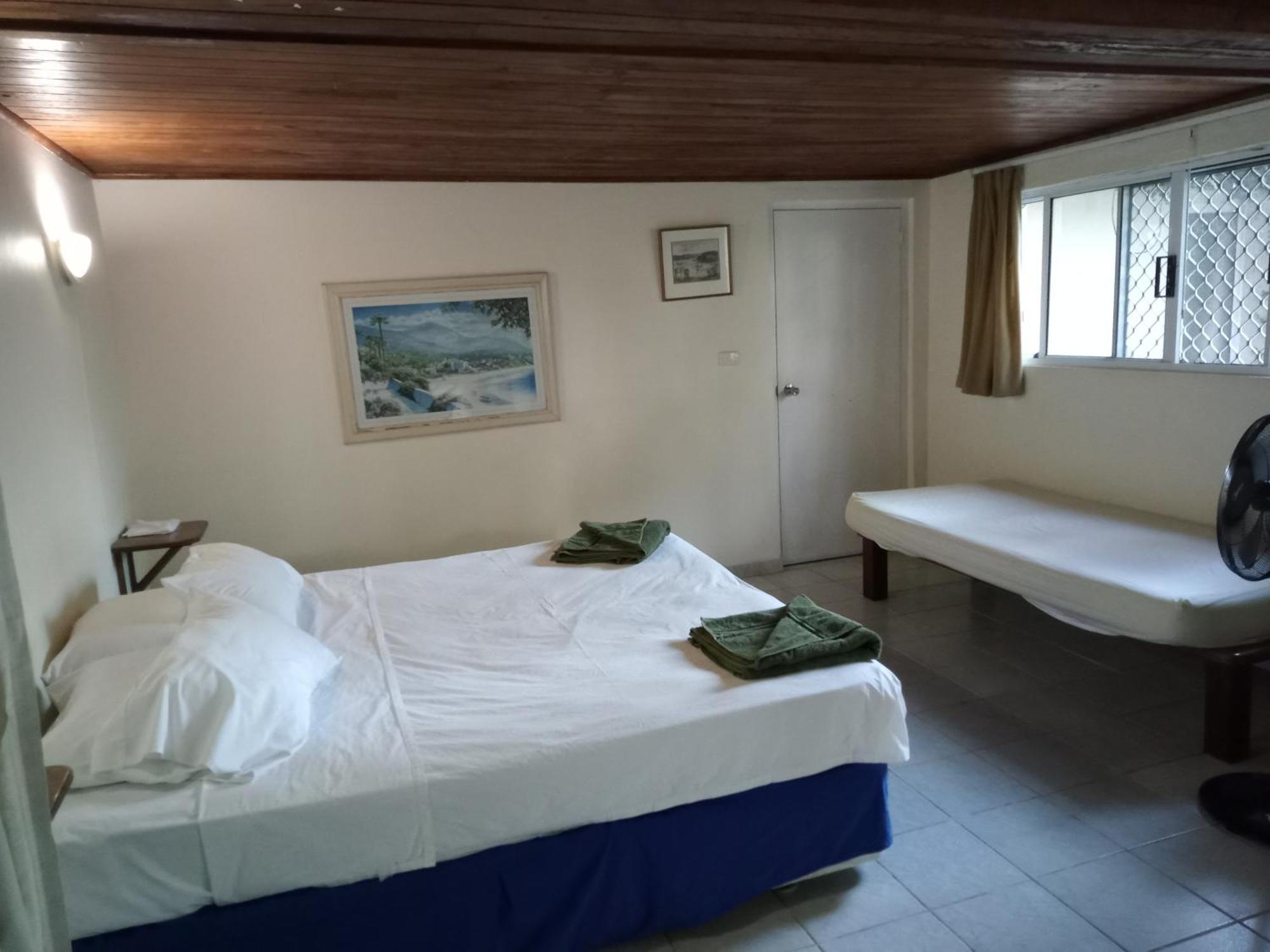 Seachange Lodge Port Vila Exterior foto